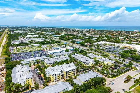 236 S Latitude Circle Delray Beach FL 33483