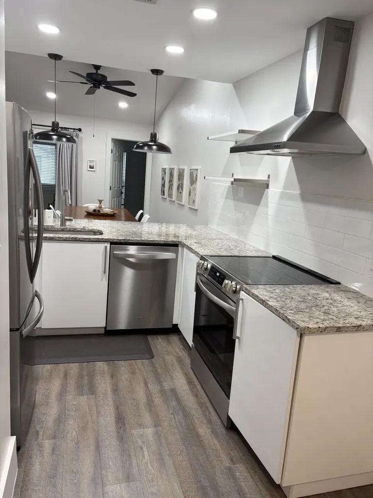 2756 Carnation Court Delray Beach FL 33445