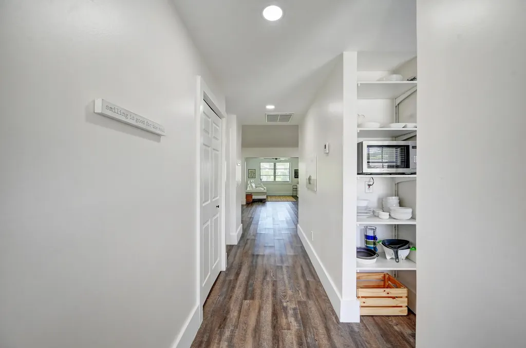 2756 Carnation Court Delray Beach FL 33445