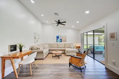 2756 Carnation Court Delray Beach FL 33445
