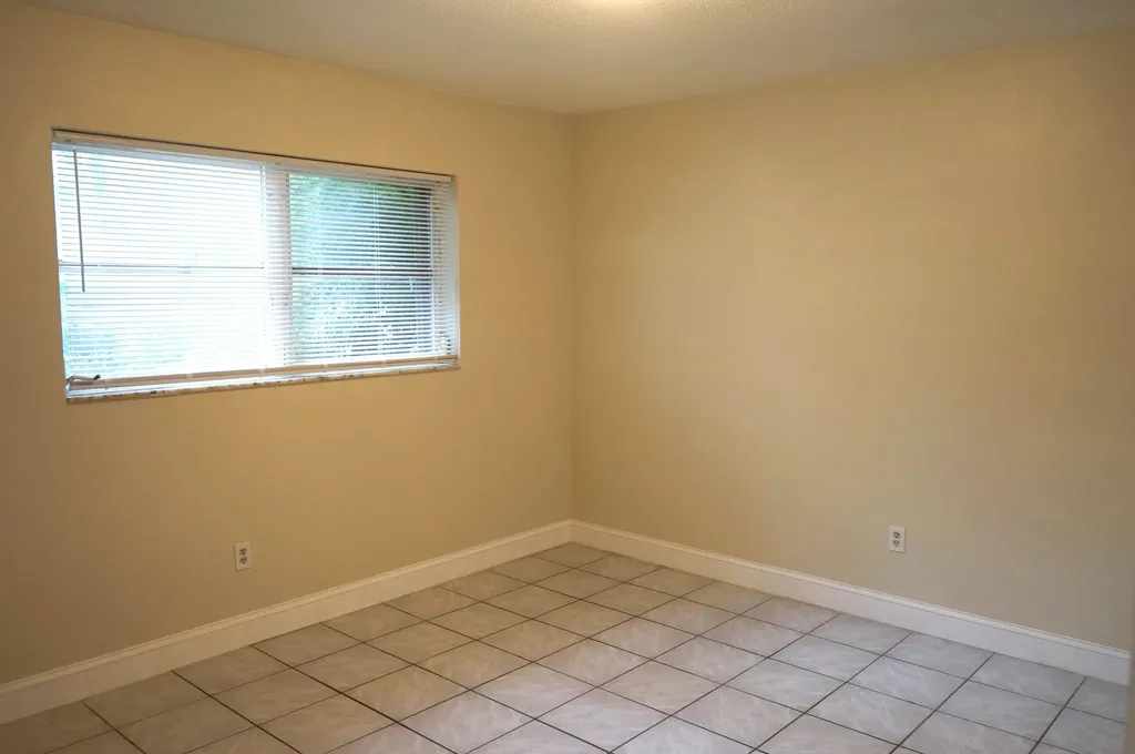 1957 Liberty Street Hollywood FL 33020