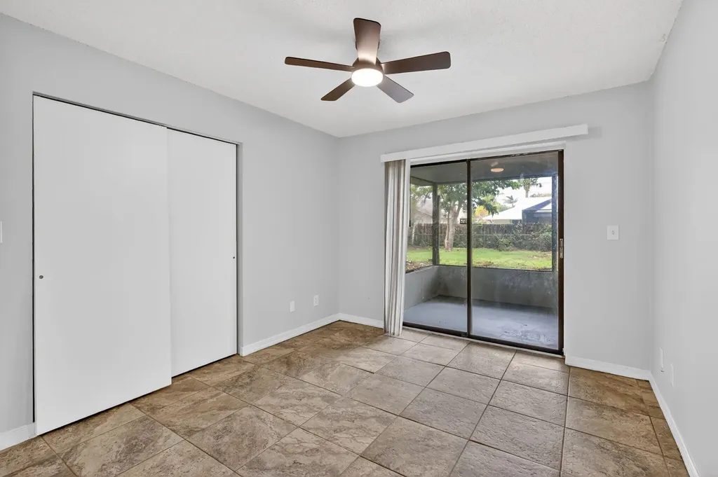 941 SE Atlantus Avenue Port St Lucie FL 34983