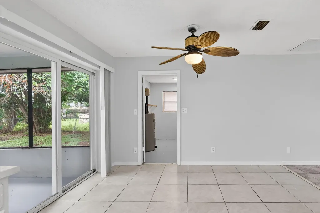 941 SE Atlantus Avenue Port St Lucie FL 34983
