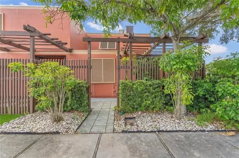 1490 Laguna Lane Pembroke Pines FL 33026