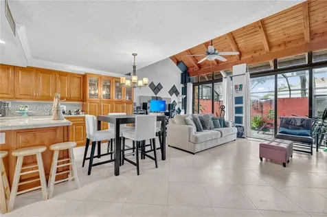 1490 Laguna Lane Pembroke Pines FL 33026
