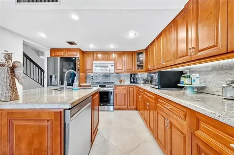 1490 Laguna Lane Pembroke Pines FL 33026