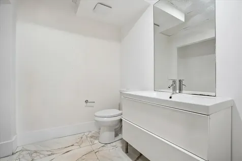 20125 NE 16th Place Miami FL 33179