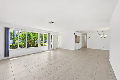 4454 W Tradewinds Avenue W Lauderdale By The Sea FL 33308