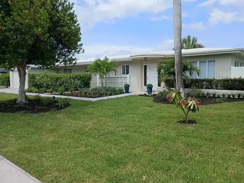 4454 W Tradewinds Avenue W Lauderdale By The Sea FL 33308