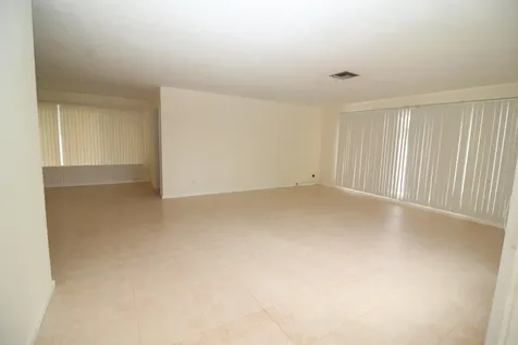 4454 W Tradewinds Avenue W Lauderdale By The Sea FL 33308