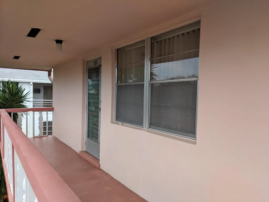 288 Norwich West Palm Beach FL 33417