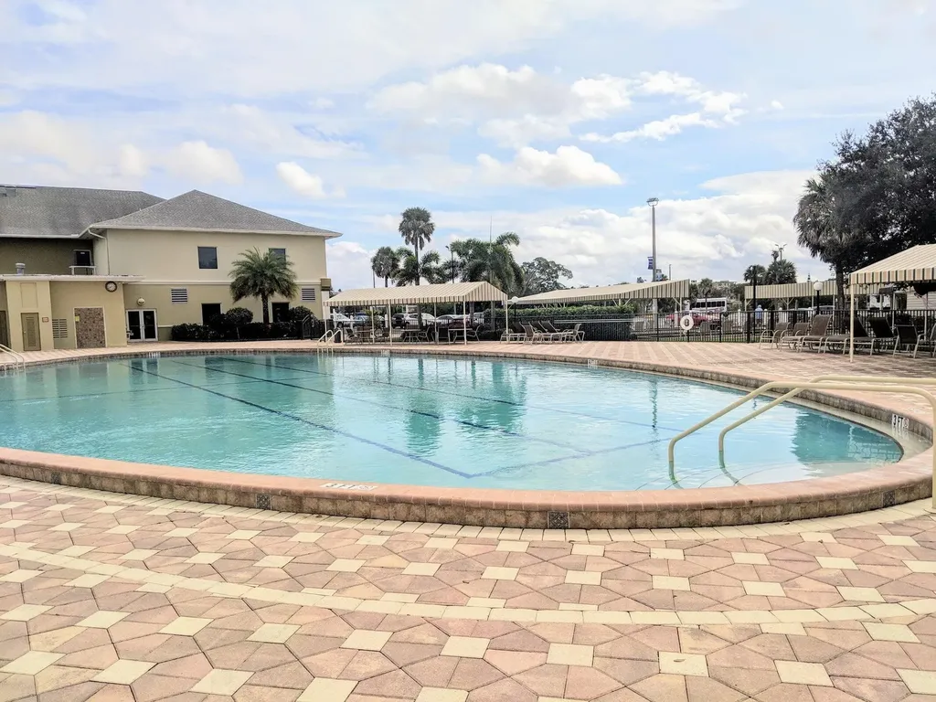 288 Norwich West Palm Beach FL 33417