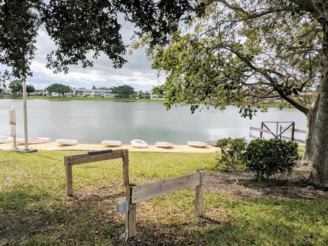 288 Norwich West Palm Beach FL 33417