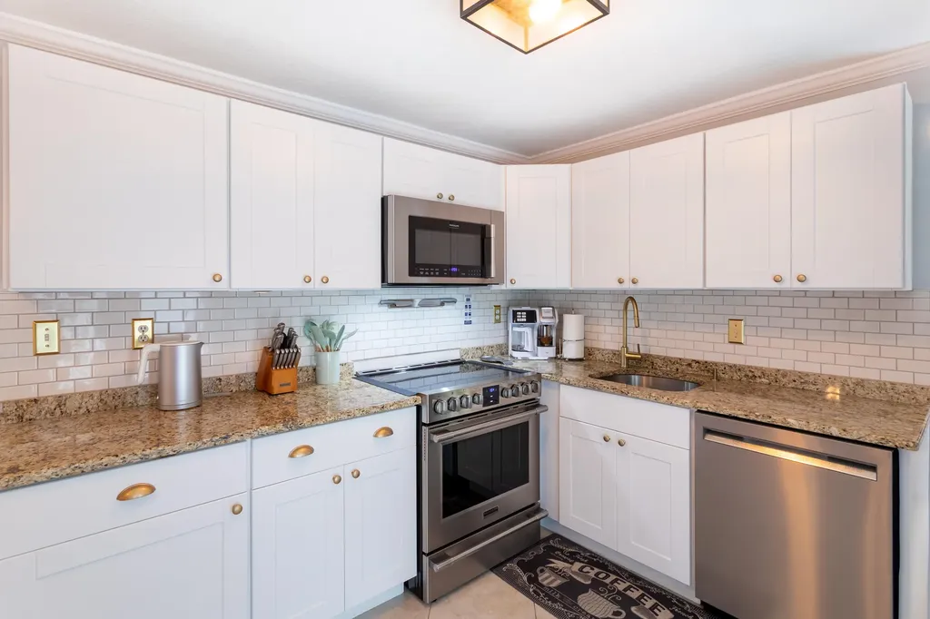 9507 Bellewood Street Palm Beach Gardens FL 33410