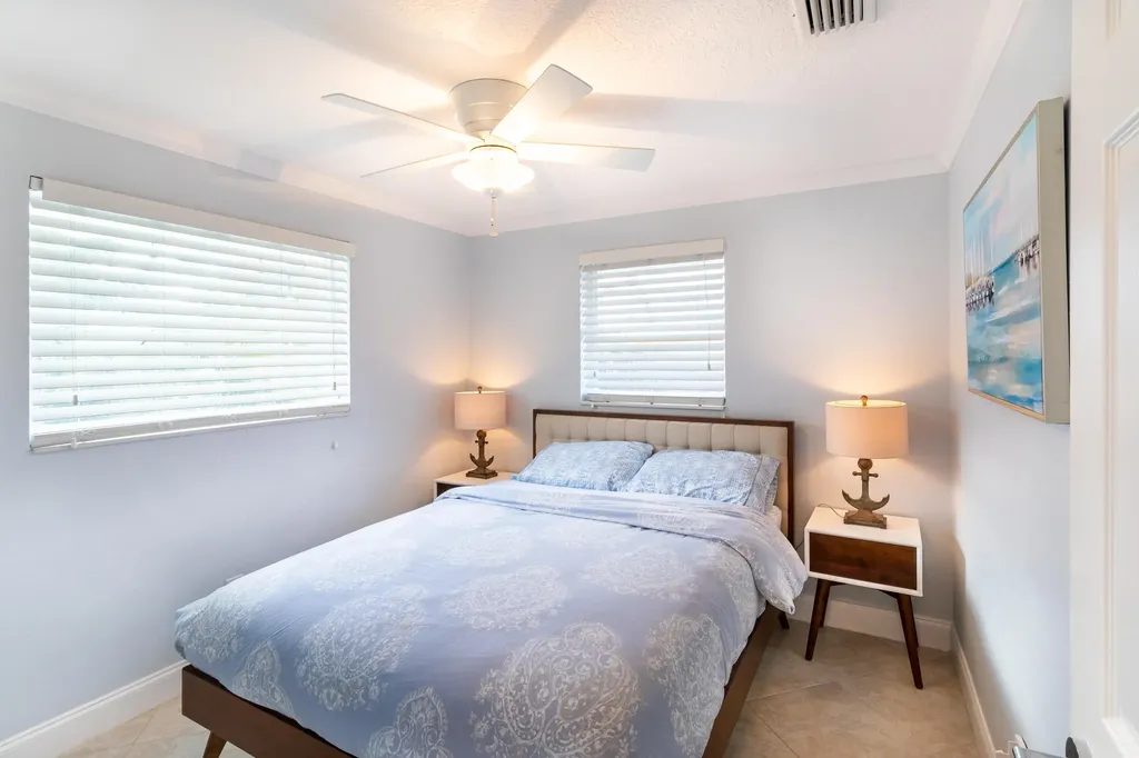 9507 Bellewood Street Palm Beach Gardens FL 33410