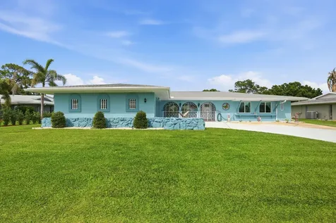 2773 SE Pine Valley Street Port St Lucie FL 34952