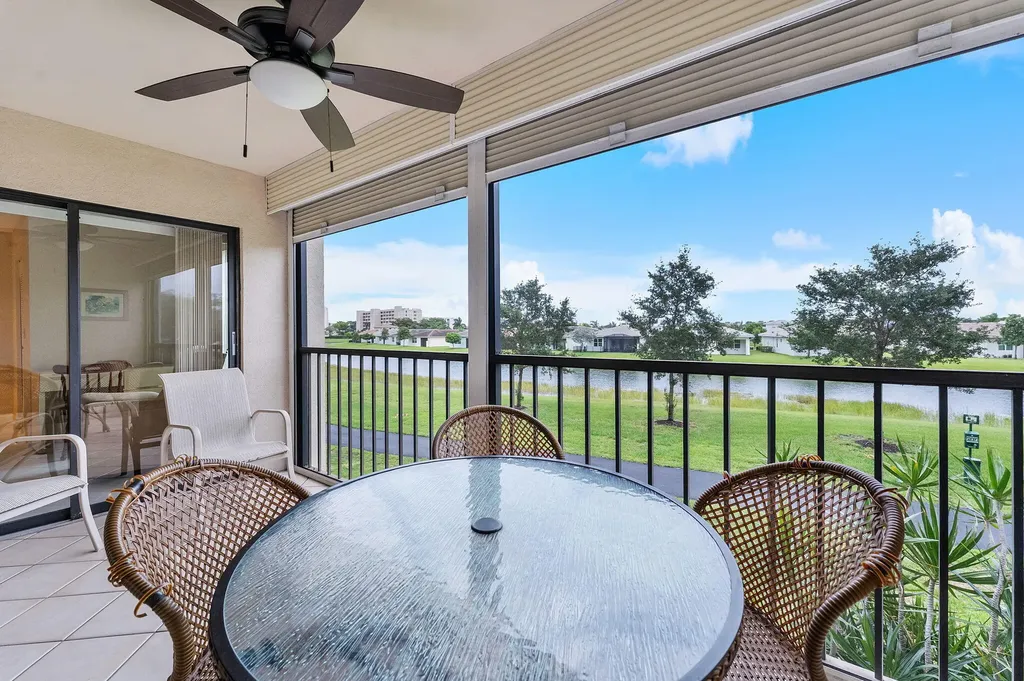 7260 Kinghurst Drive Delray Beach FL 33446