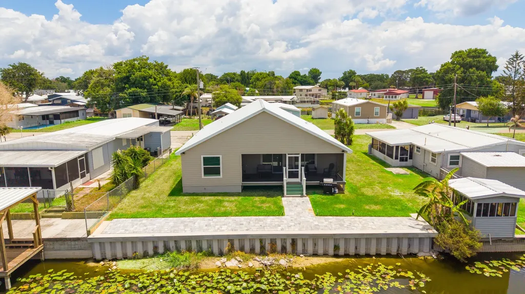 1218 6th Street Okeechobee FL 34974