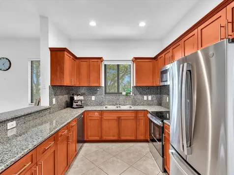 2414 Venetian Way Boynton Beach FL 33426