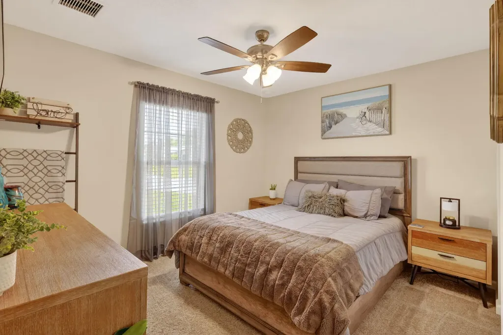 473 SE Streamlet Avenue Port St Lucie FL 34983