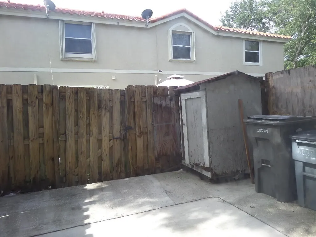 862 Summit Lake Drive West Palm Beach FL 33406