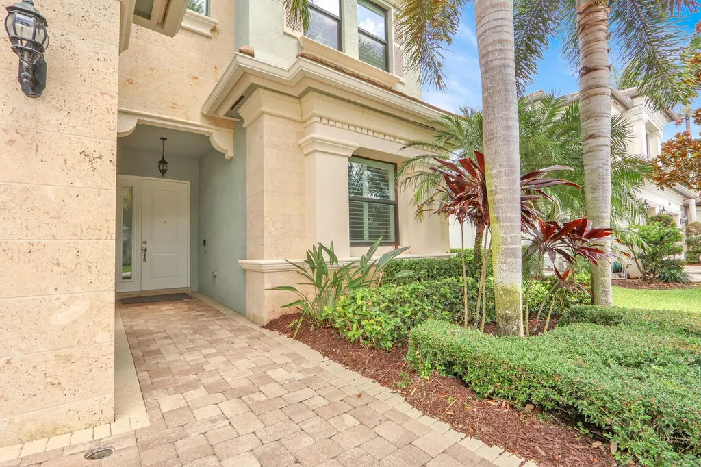 16590 Germaine Drive Delray Beach FL 33446