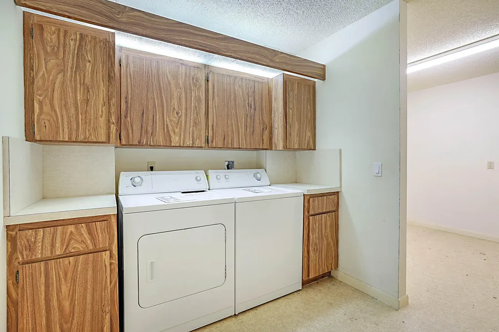 3526 Whitehall Drive West Palm Beach FL 33401