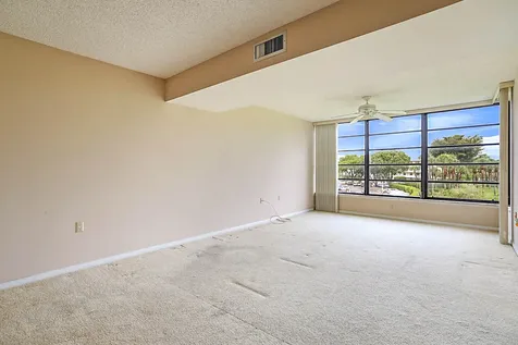 3526 Whitehall Drive West Palm Beach FL 33401