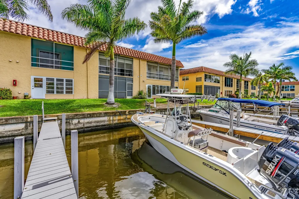 2600 S Kanner Highway Stuart FL 34994
