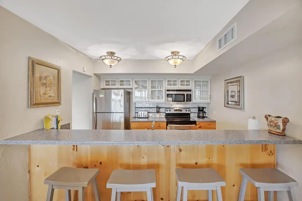 4303 Marina Villas Drive Duck Key FL 33050