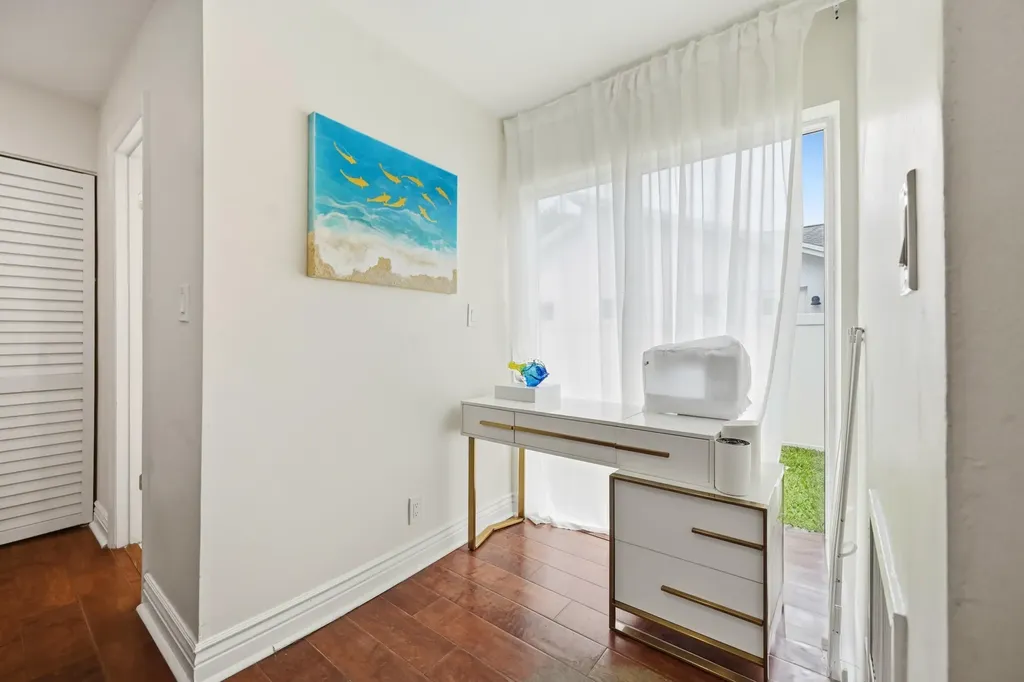 3307 NW 29th Avenue Boca Raton FL 33434