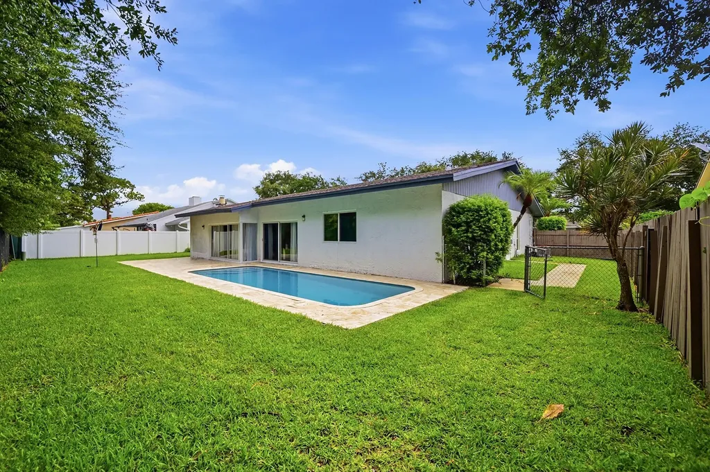 3307 NW 29th Avenue Boca Raton FL 33434