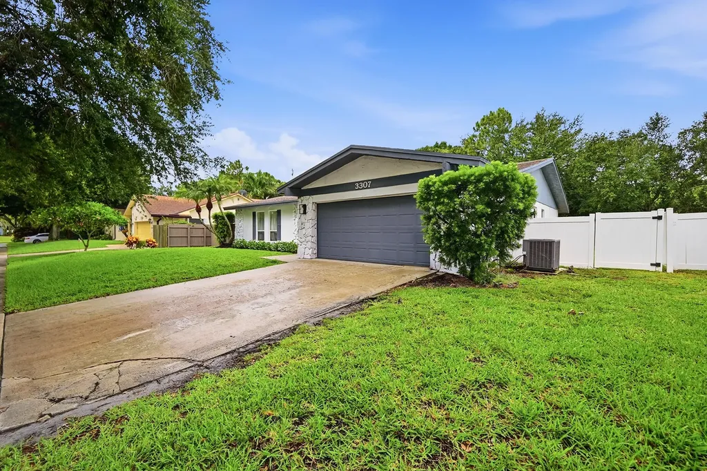 3307 NW 29th Avenue Boca Raton FL 33434
