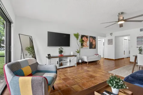 172 W Laurel Drive Margate FL 33063