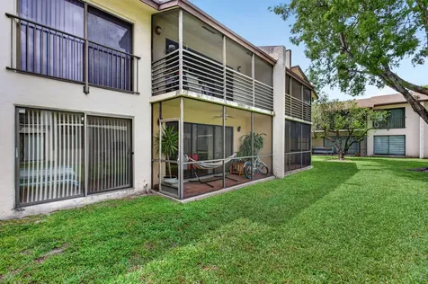 172 W Laurel Drive Margate FL 33063