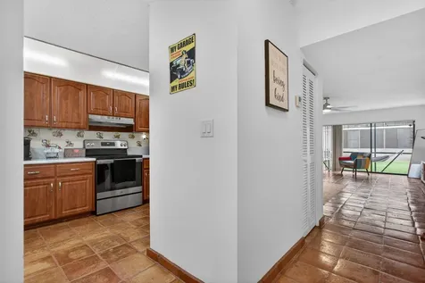 172 W Laurel Drive Margate FL 33063