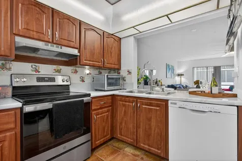 172 W Laurel Drive Margate FL 33063