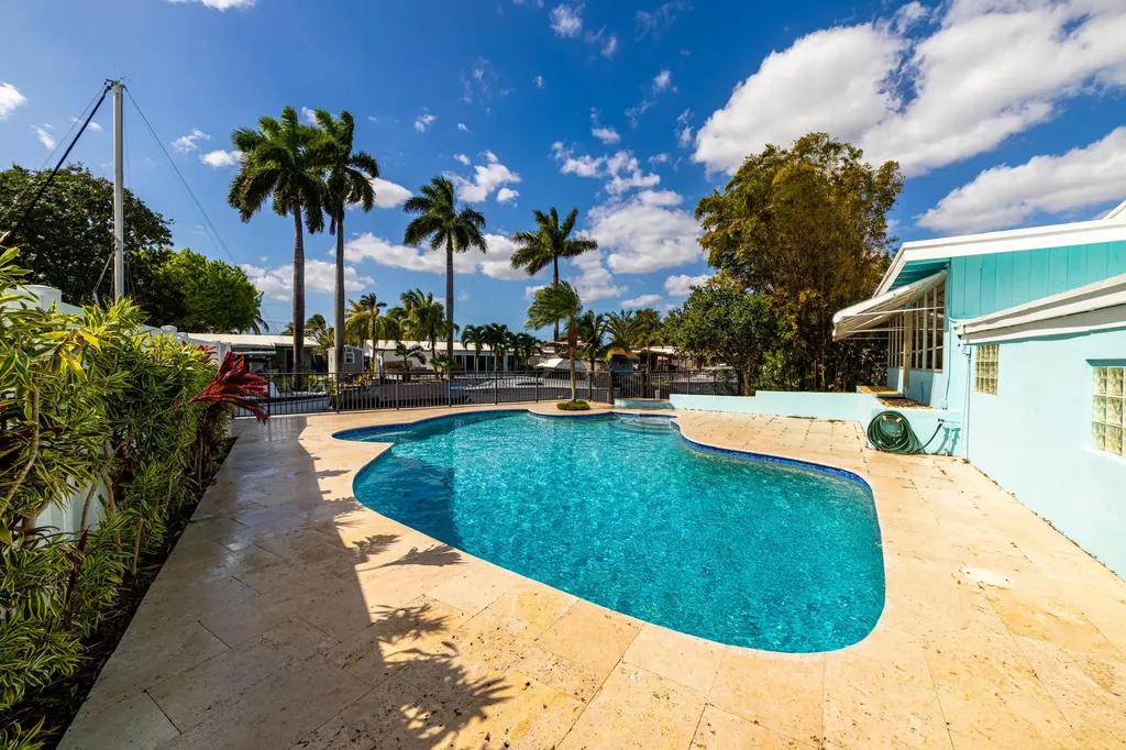 2631 Key Largo Lane Fort Lauderdale FL 33312