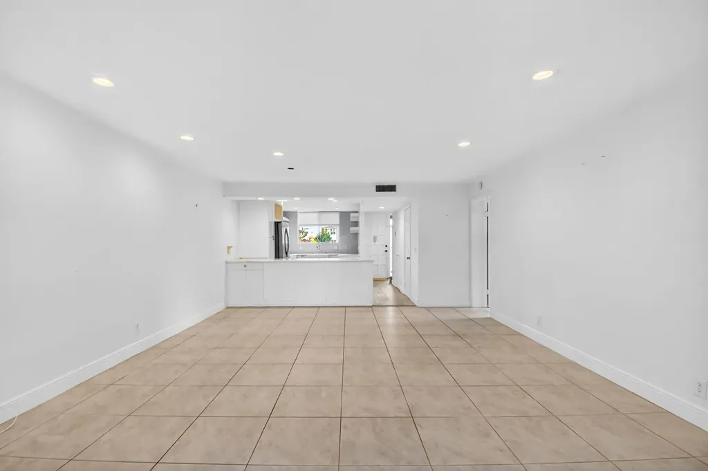4068 Tivoli Court Greenacres FL 33467