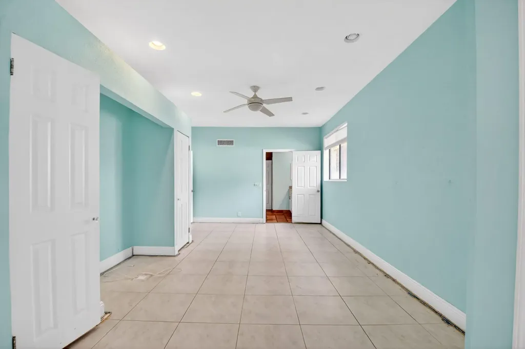 4068 Tivoli Court Greenacres FL 33467