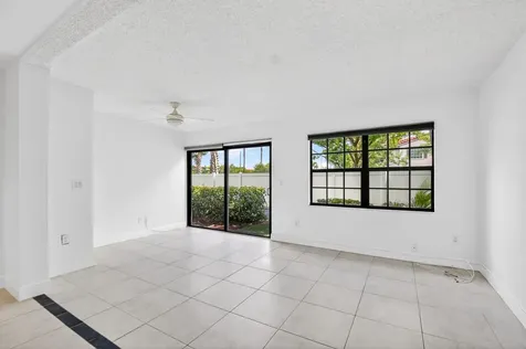 4068 Tivoli Court Greenacres FL 33467