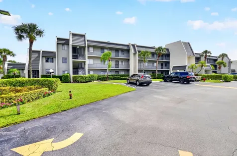 4068 Tivoli Court Greenacres FL 33467