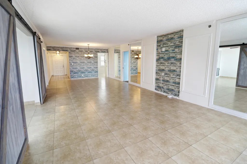3095 N Course Drive Pompano Beach FL 33069
