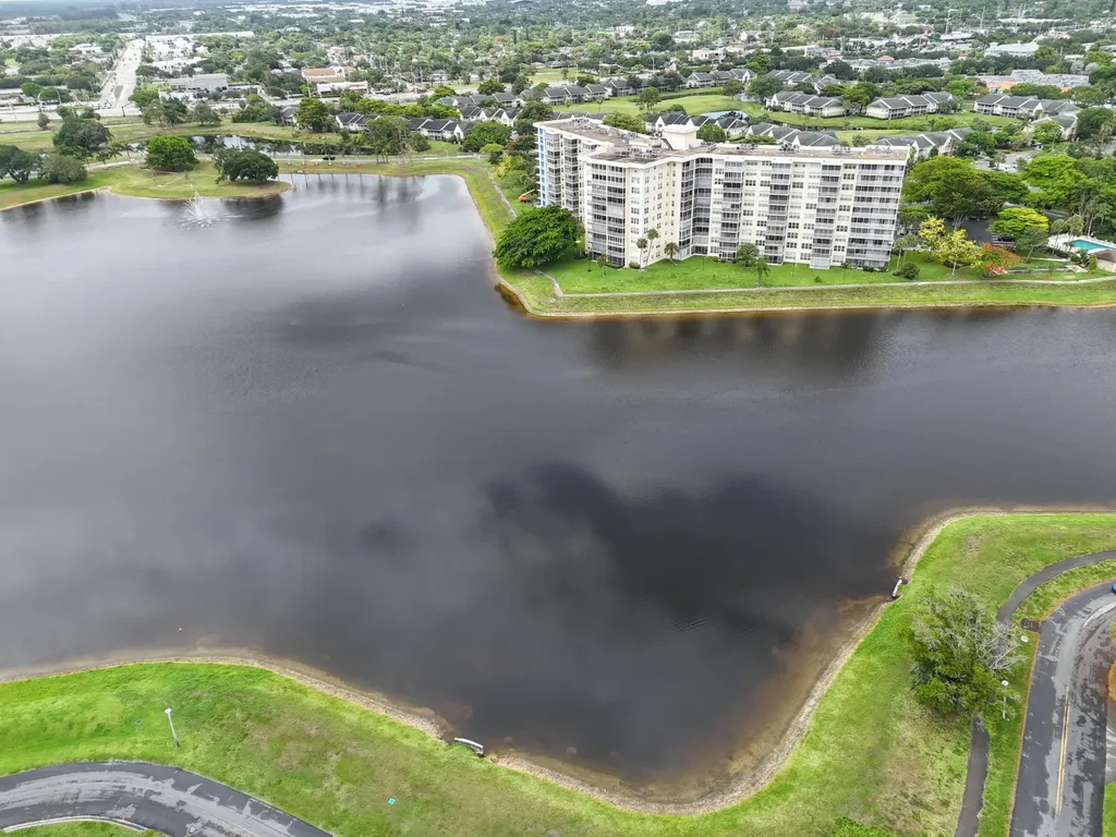 3095 N Course Drive Pompano Beach FL 33069