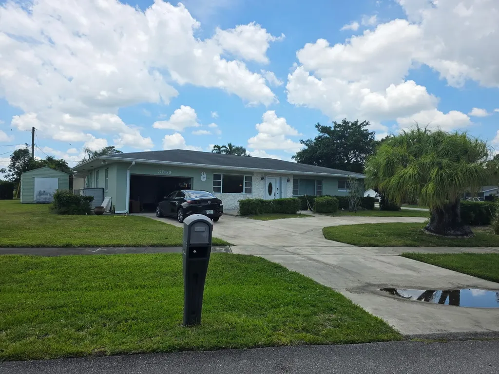 3059 W Medinah Circle Circle W Lake Worth FL 33467