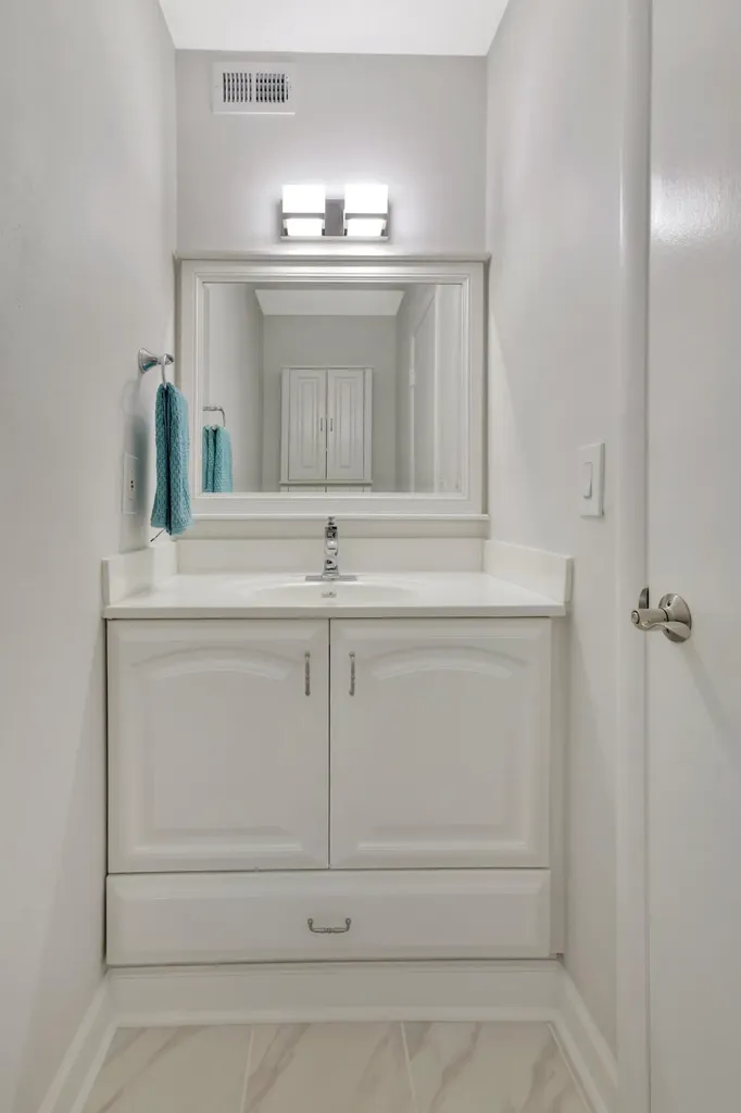3530 E Gardens East Drive E Palm Beach Gardens FL 33410