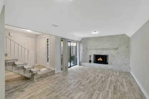 3530 E Gardens East Drive E Palm Beach Gardens FL 33410