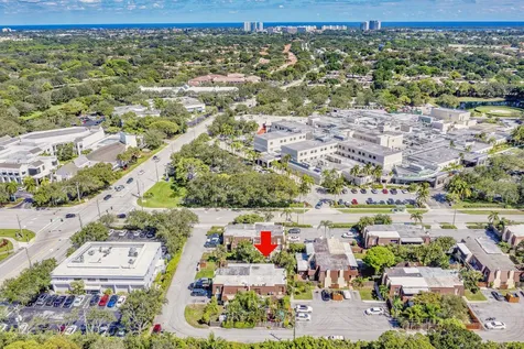 3530 E Gardens East Drive E Palm Beach Gardens FL 33410