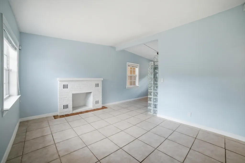 1717 SW 12th Court Fort Lauderdale FL 33312