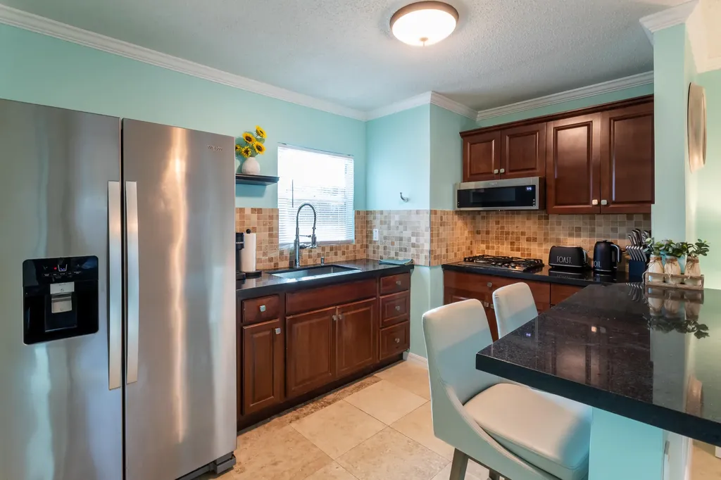 1724 37th Street West Palm Beach FL 33407